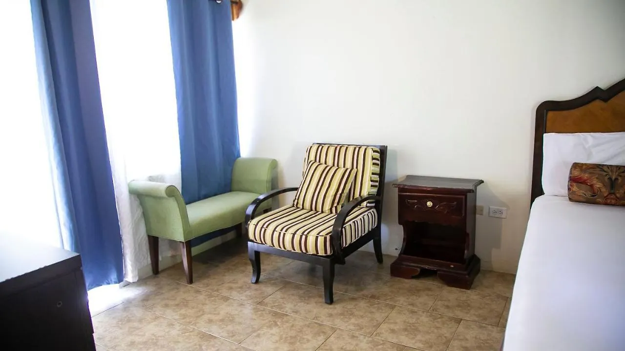 Apartment Negril Beach Front On The Sov Jamaica